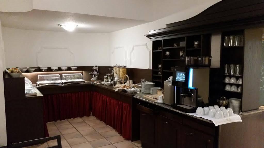 Hotel Zur Traube Moglingen المظهر الخارجي الصورة